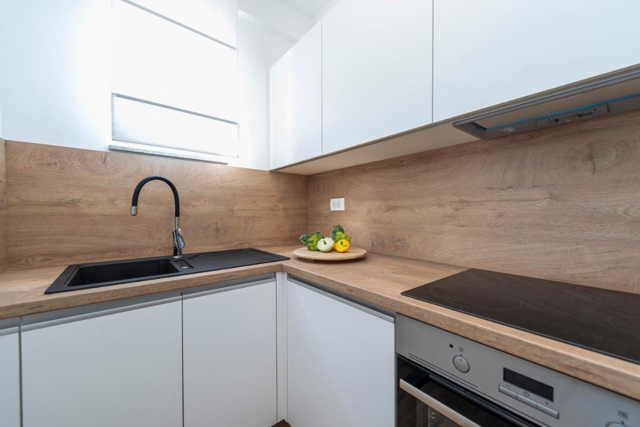 Luxury Apartments - La Vir 1 & 2 Eksteriør bilde